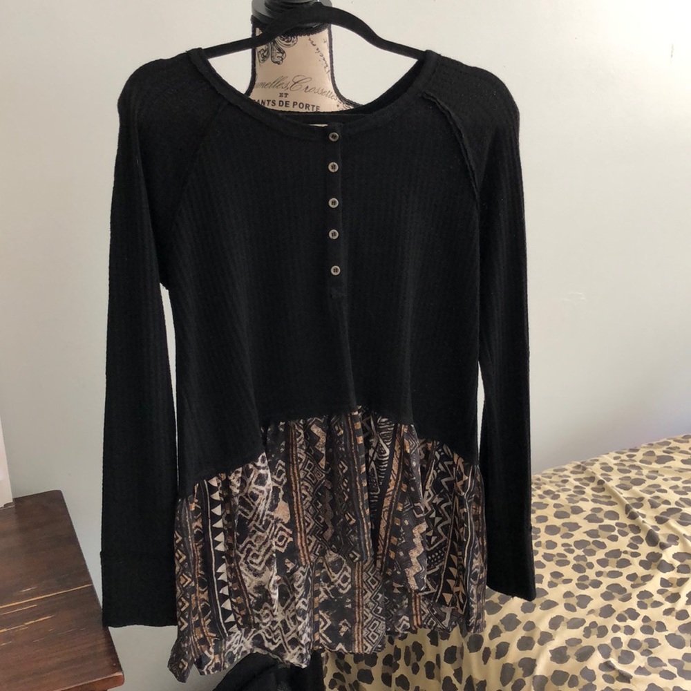 •Boutique shirt